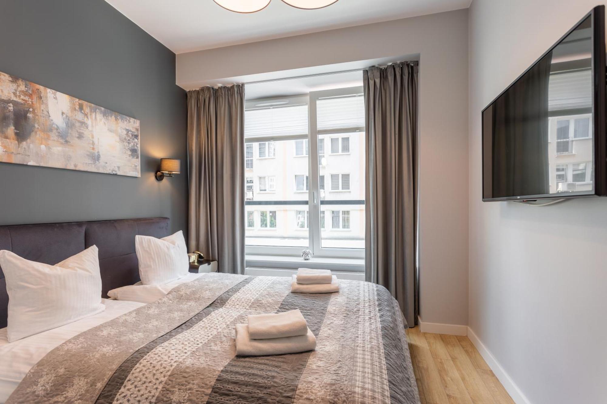Golden Apartments Warsaw - Luxury Building With Terrace On The Roof - Sienna Str Varsóvia Exterior foto