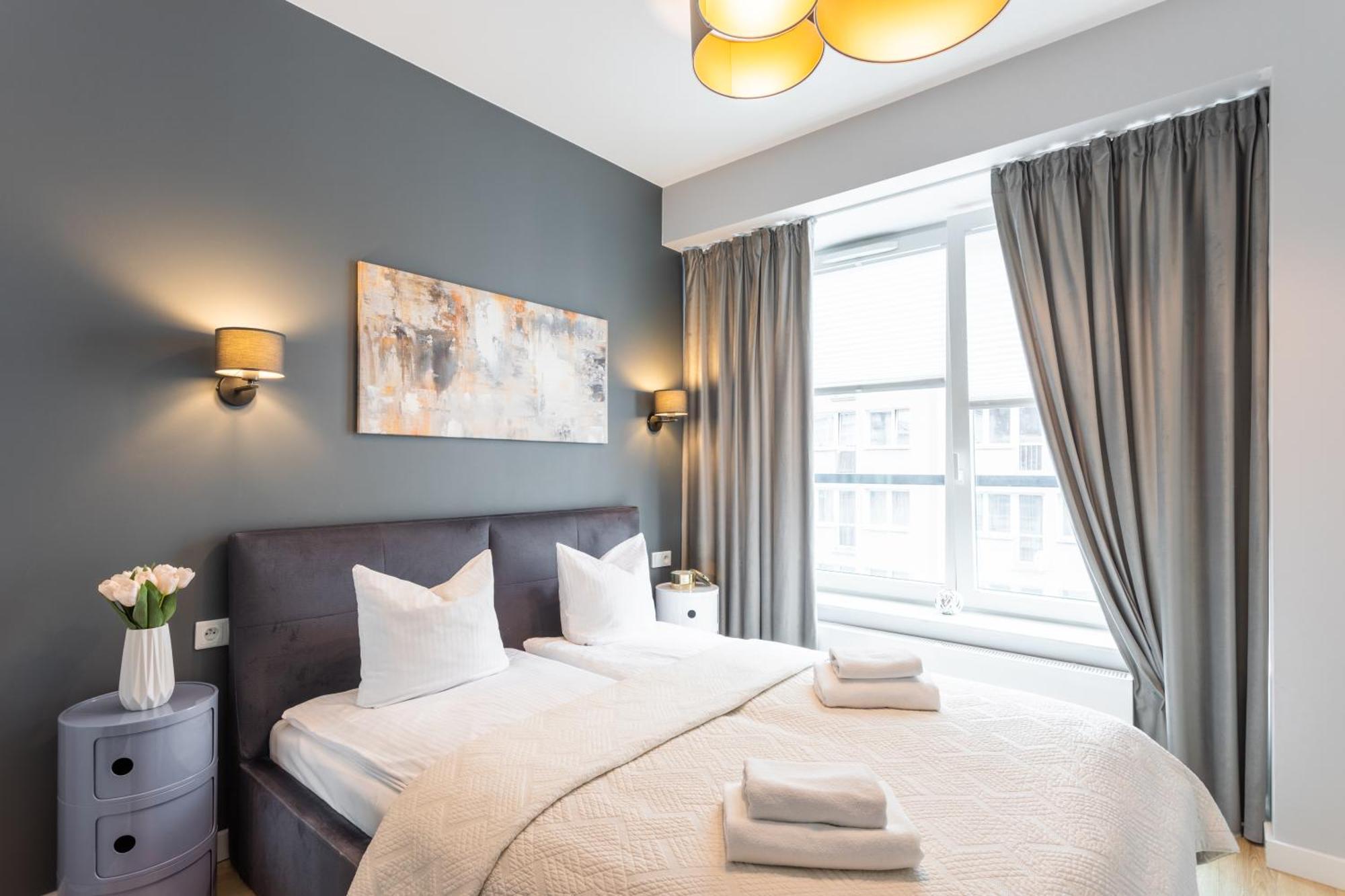 Golden Apartments Warsaw - Luxury Building With Terrace On The Roof - Sienna Str Varsóvia Exterior foto